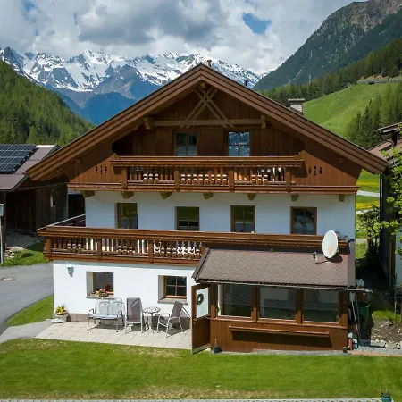 Julach Haus * Längenfeld